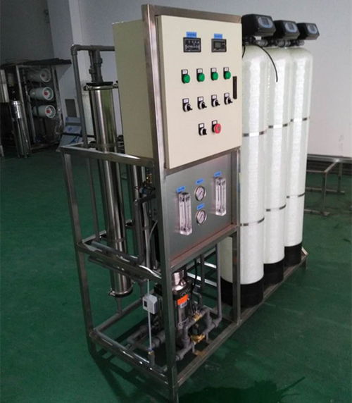新鄉(xiāng)廠家供涂料印刷廠專用0.5噸反滲透凈水設(shè)備 專業(yè)凈化，助力生產(chǎn)